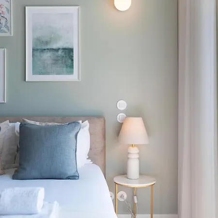 Apartment Ceuta 70 By Lovelystay Porto
