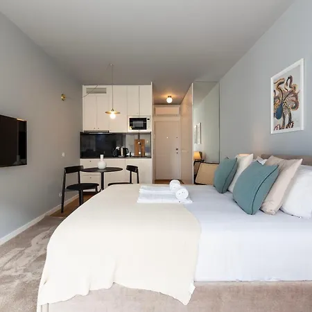 Ceuta 70 By Lovelystay * بورتو